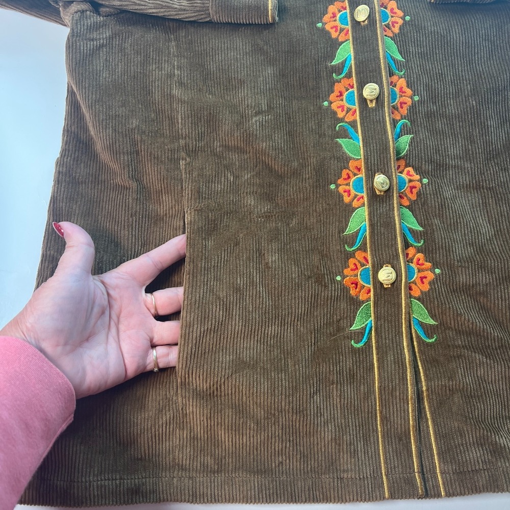 Bob Mackie Women's Shirt Sz XL Large Brown Wearable Art Corduroy Embroidered NWT - Picture 4 of 16